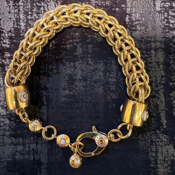 Luxurious Gold Chain Bracelet - Picture 3 of 7